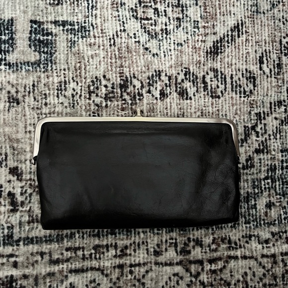 Hobo Wallet - Picture 2 of 5